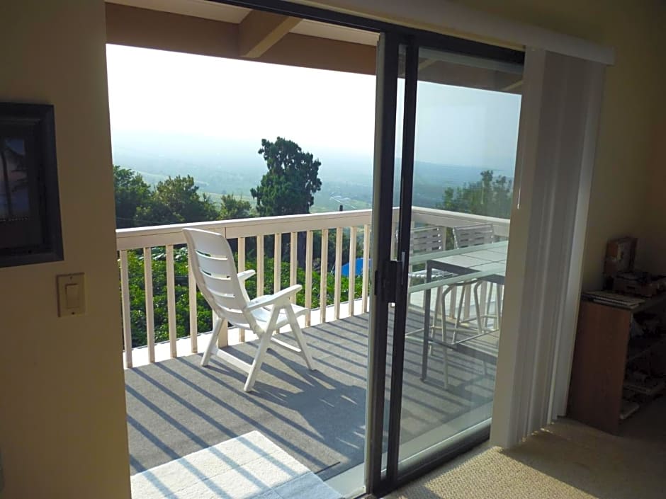 A Beautiful Edge of the World Bed & Breakfast