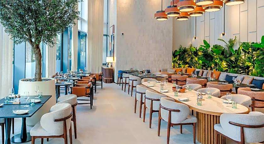 Vida Dubai Marina & Yacht Club