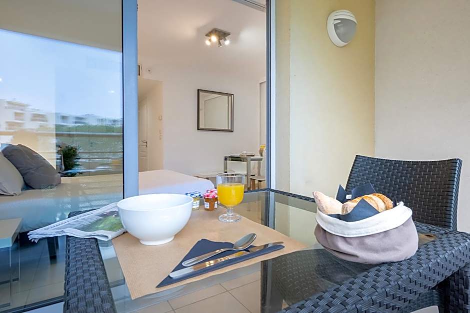 Nemea Appart Hotel Le Lido Cagnes Sur Mer