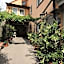 Weinhotel / Gasthaus zur Sonne