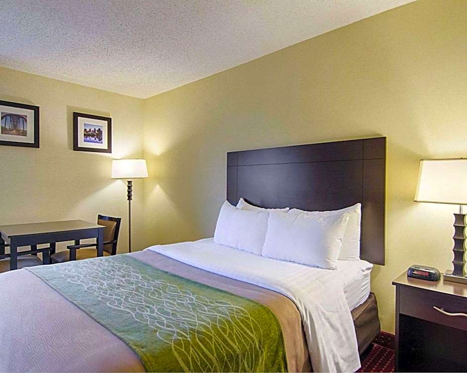 Quality Inn & Suites Little Rock West