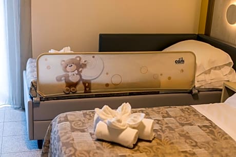 Triple Room with Sea View