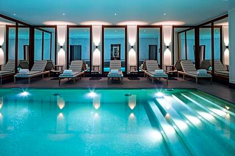 J.K. Place Paris