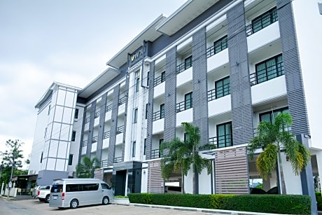 Baan Phor Phan Hotel