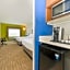 Holiday Inn Express & Suites - Chadron