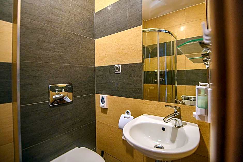 Hotel Restauracja Sara