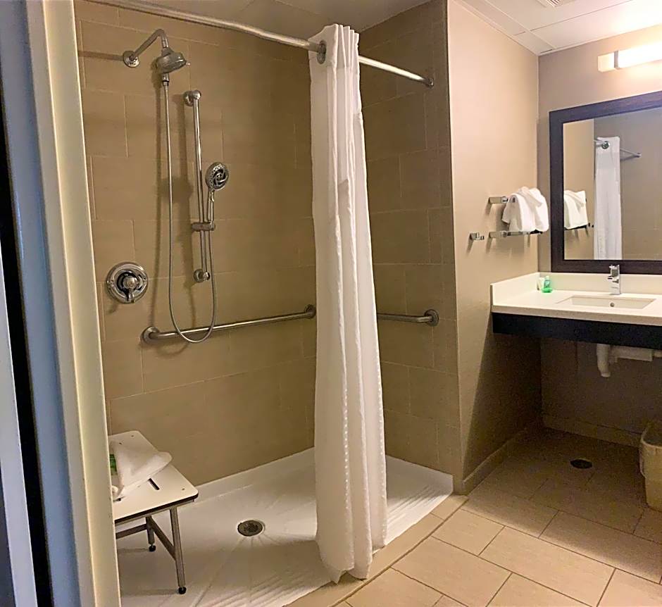Holiday Inn Wilkes Barre - East Mountain By IHG