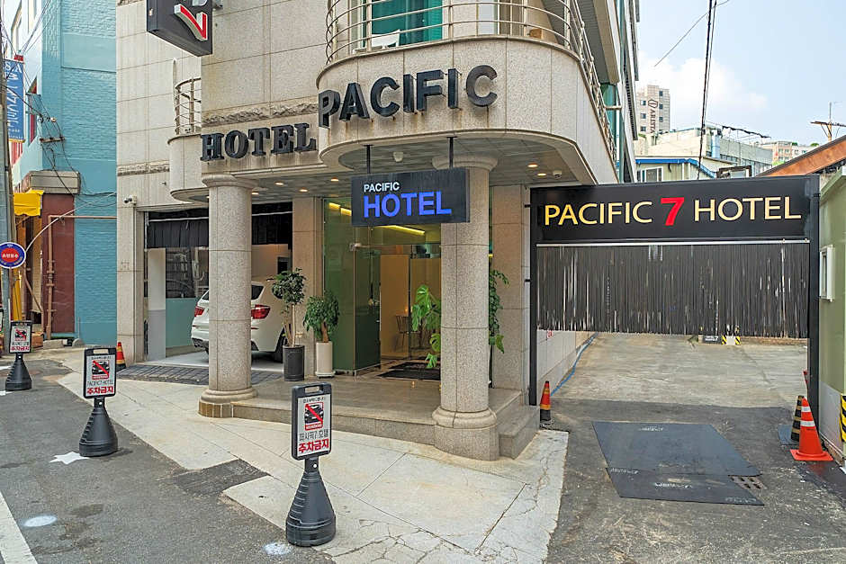 Pacific7 Hotel