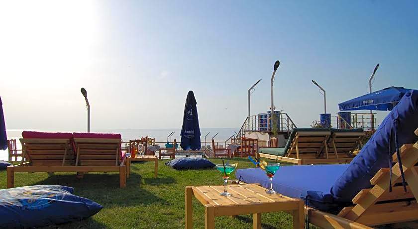 Grand Koru Otel Beach
