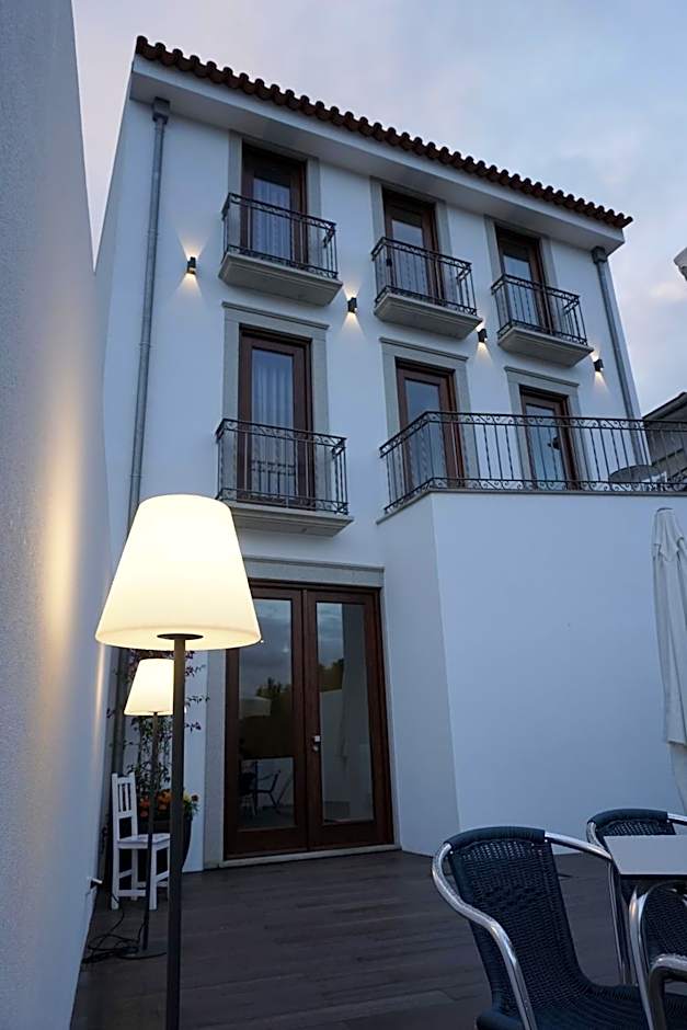 Feira Hostel & Suites