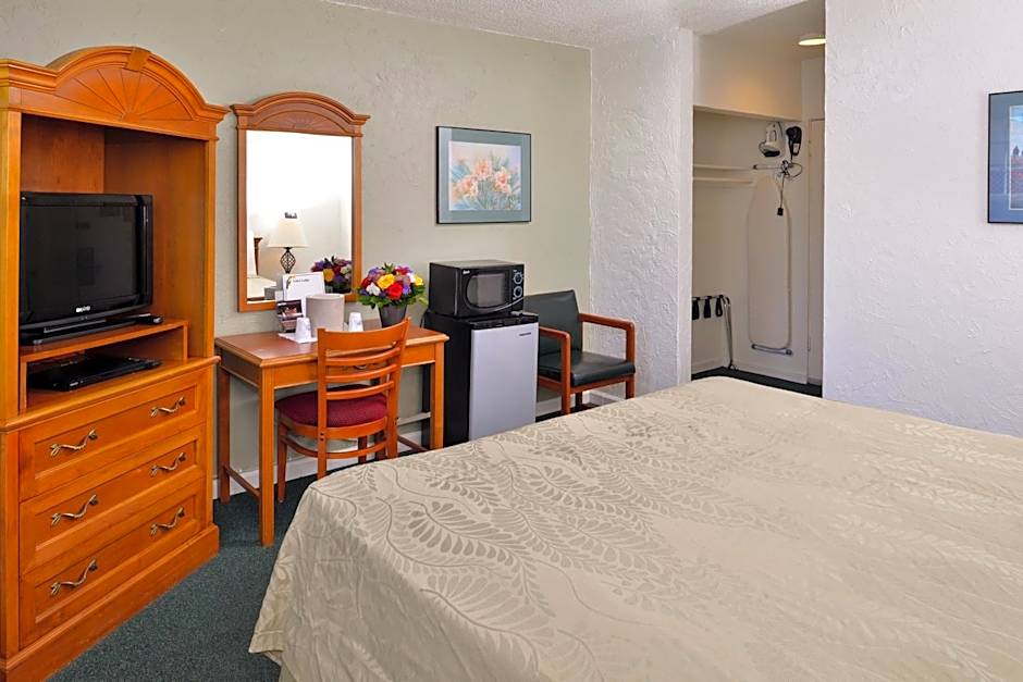 Americas Best Value Inn Loma Lodge