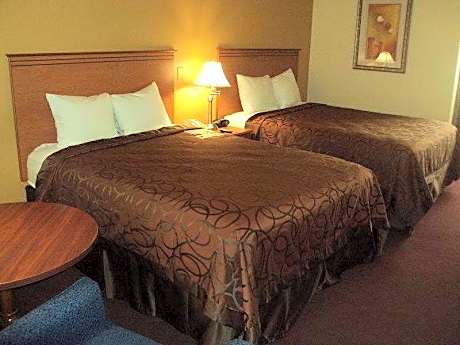 2 Queen Beds Non-Smoking