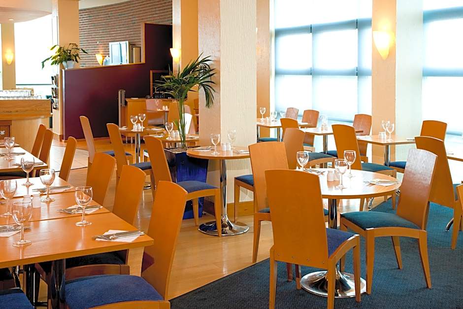 Premier Inn London Wimbledon South