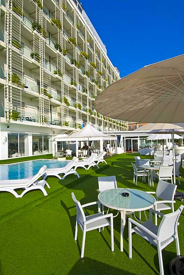 Hotel Mediterraneo