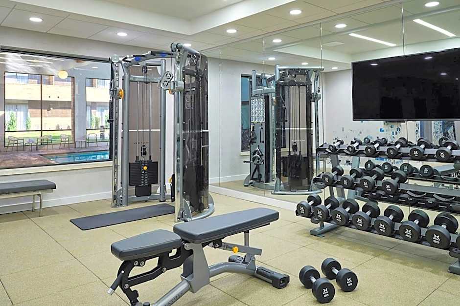 Sheraton Grand Rapids Airport Hotel