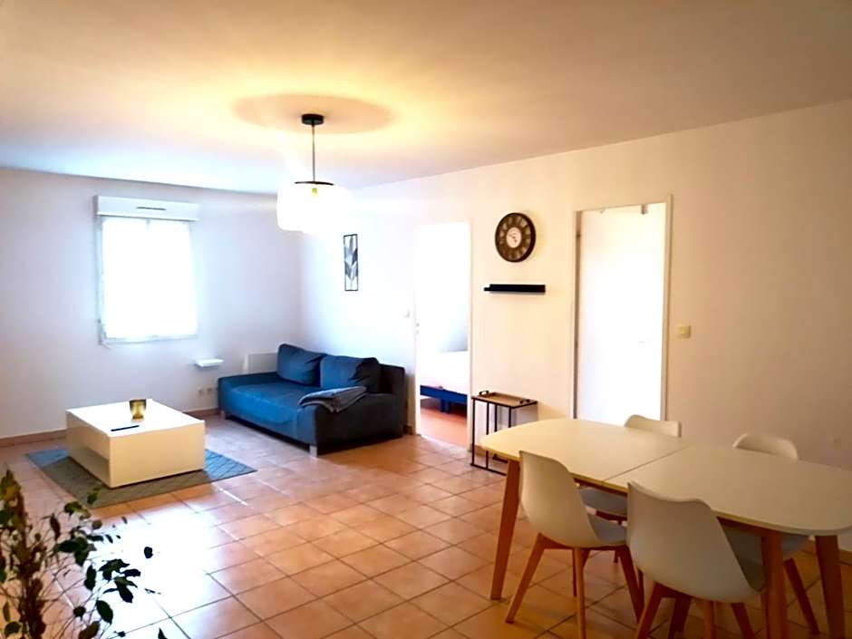 Hôtel Platanes - KB HOTEL GROUP