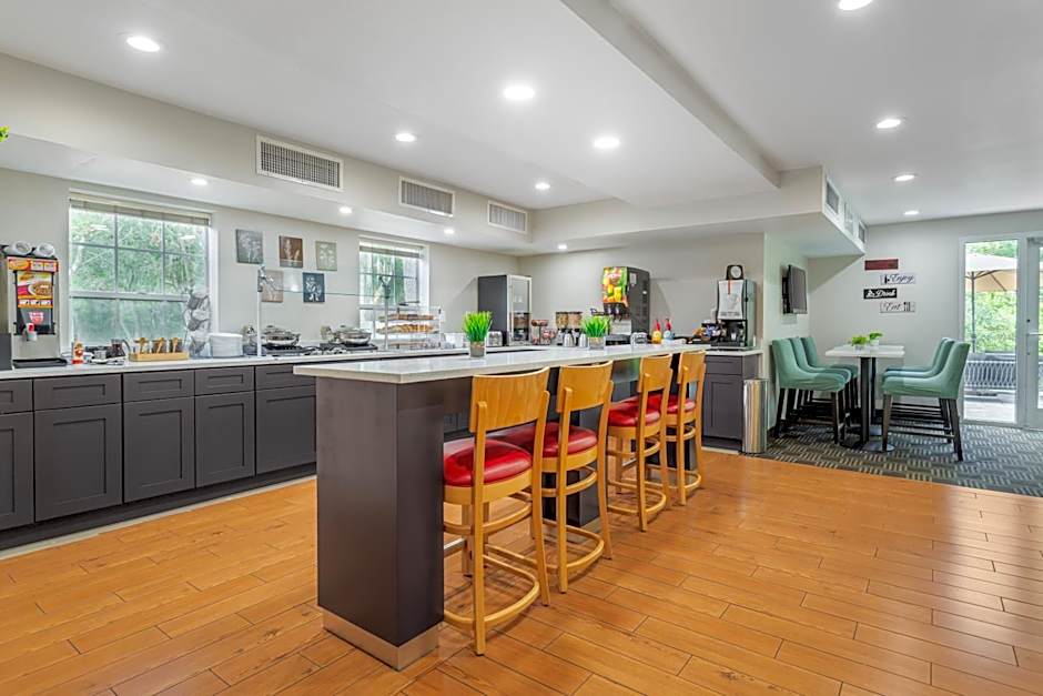 MainStay Suites Tampa Moffitt-USF