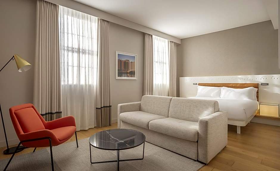 The Morrison Dublin, Curio Collection by Hilton