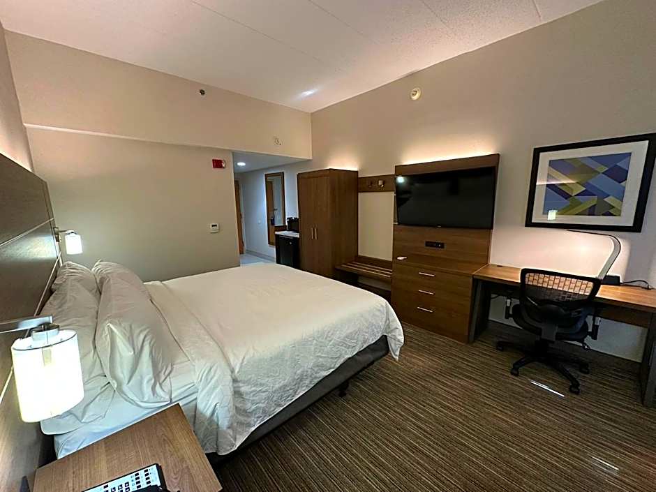 Holiday Inn Express Edgewood-I-95 Hotel By IHG