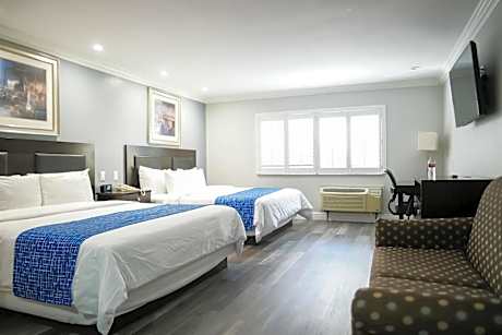 King Room with Two King Beds - Non-Smoking