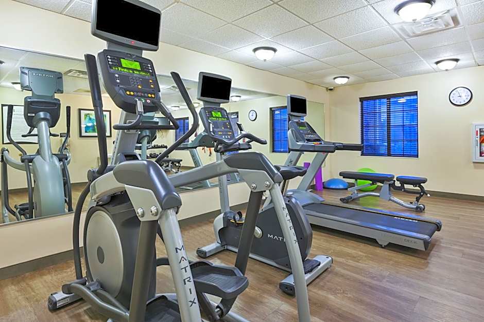 Staybridge Suites Lansing-Okemos By IHG