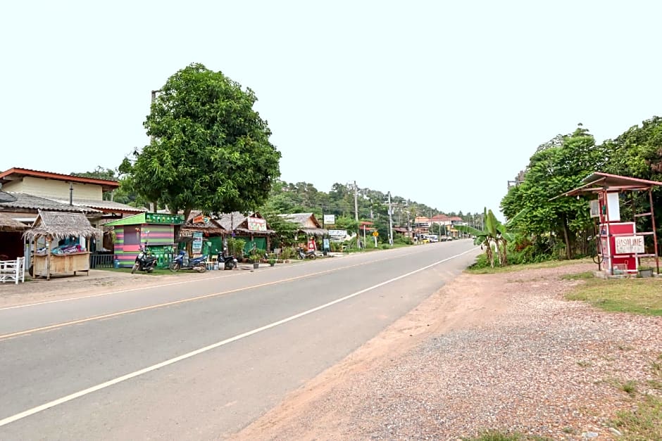 lanta andaleaf bungalows