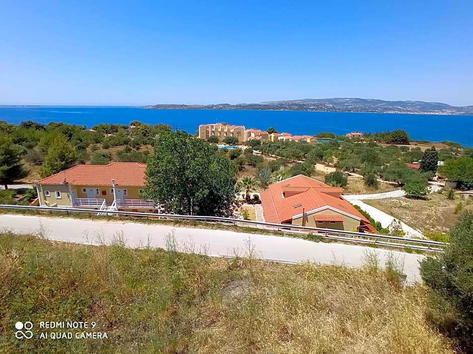 Summer Garden Αpartments & Studios