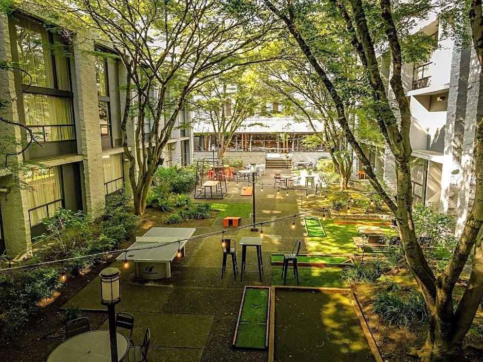 Hotel 116, a Coast Hotel