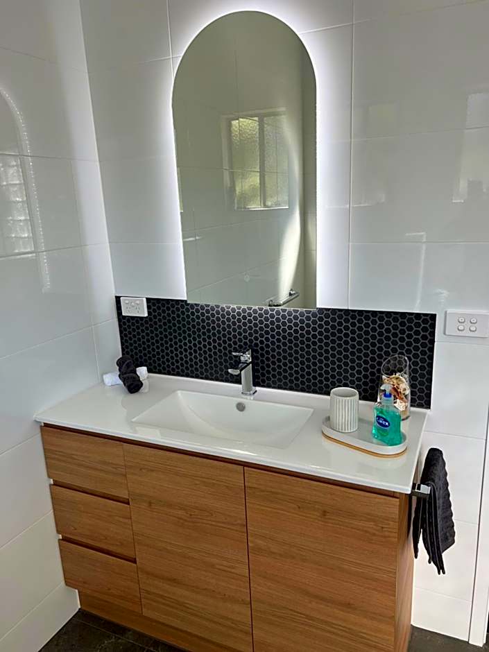 Coastal Waters Motor Inn