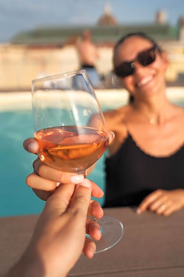 Hotel Glance In Florence