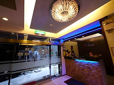 Fuchia Hotel