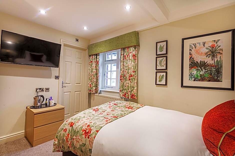 The Royal Oak Hotel, Welshpool - The Coaching Inn Group