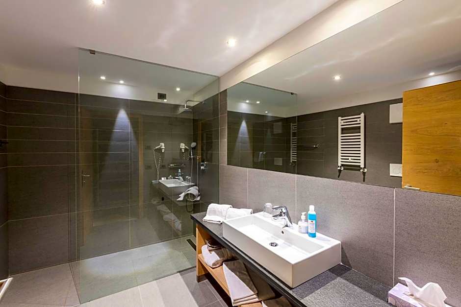 Design & Suite Hotel Ciarnadoi