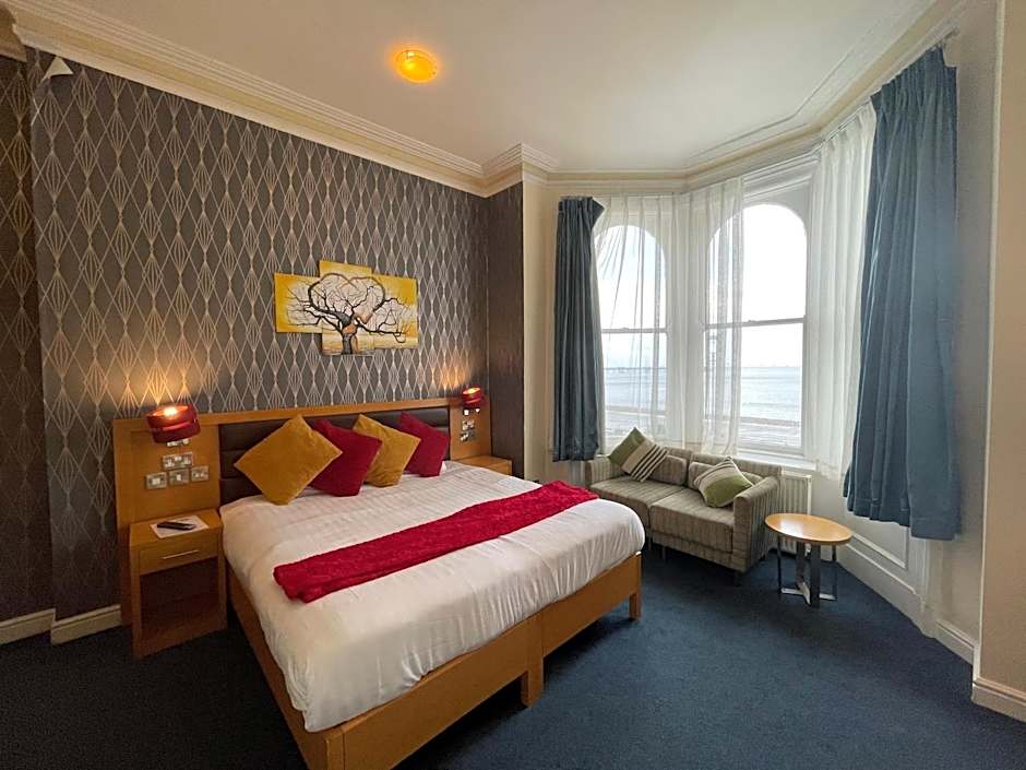 Iris Hotel Llandudno