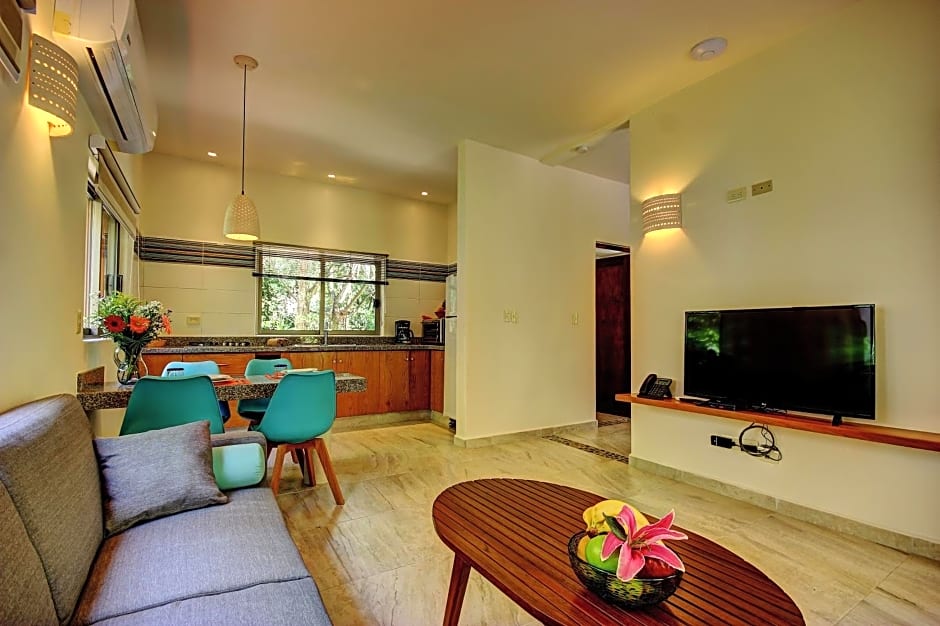 Riviera Maya Suites