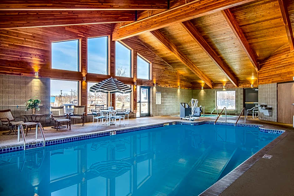 AmericInn by Wyndham Pampa - Event Center