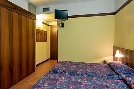 Basic Double or Twin Room