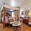 Stonehurst Place Bed & Breakfast
