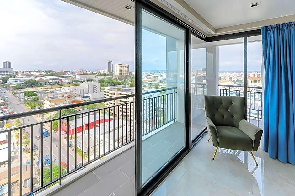 Pattaya Discovery Beach Hotel