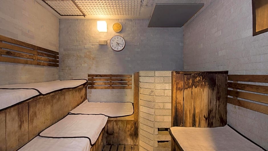 Izu-Kogen Wan Wan Paradise Condominium