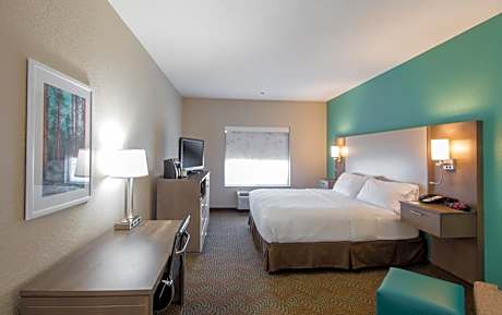 Standard King Room