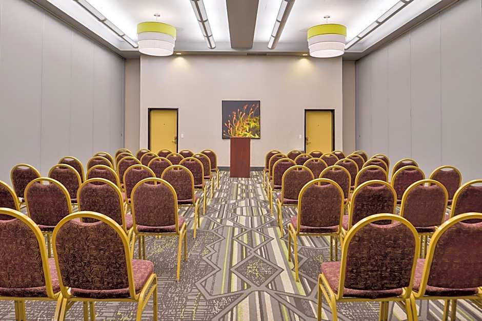 Holiday Inn Express Hotel & Suites Elk Grove Ctrl - Sacramento S By IHG