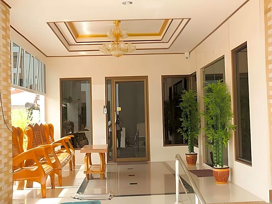 Sorrento Hotel and Residence