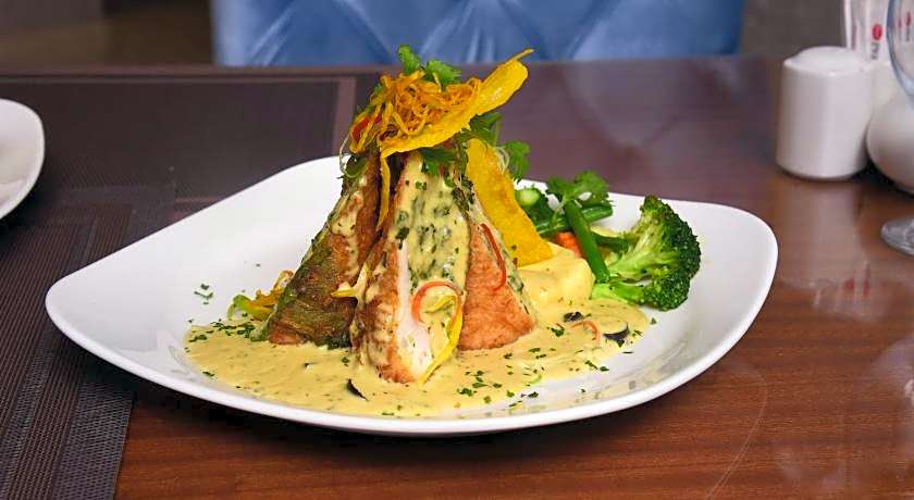 Best Western Premier Hotel Gulberg Lahore