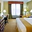 Holiday Inn Express Hotel & Suites Winnie By IHG