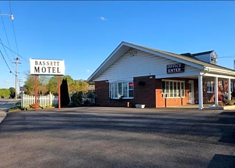 Bassett Motel