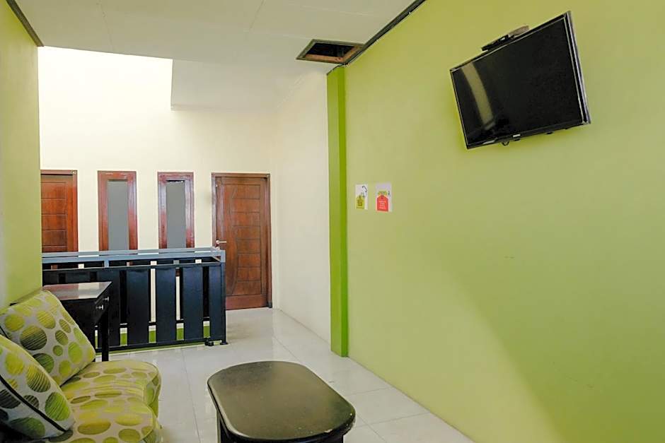 Zulfina Homestay Syariah Mitra RedDoorz