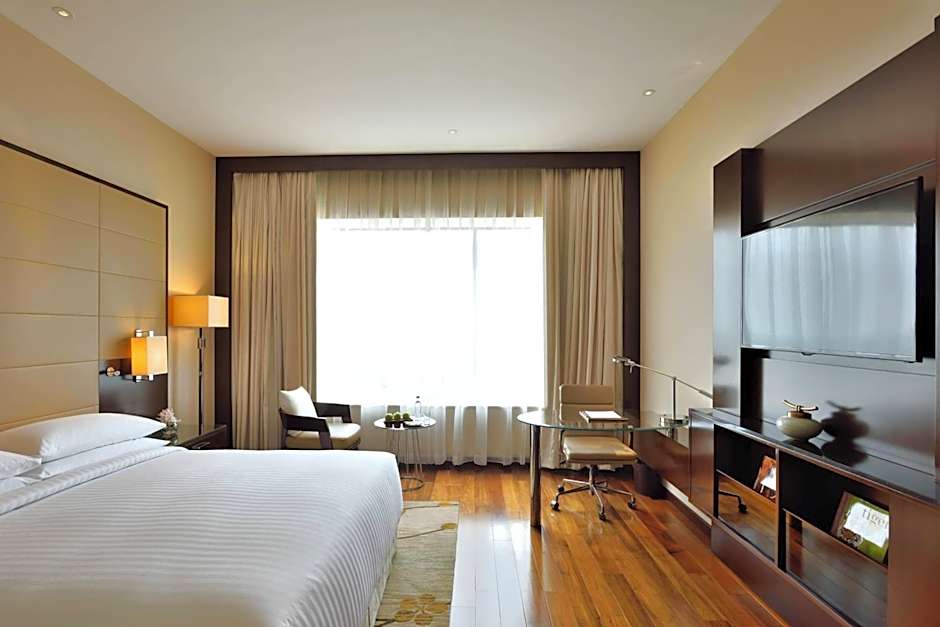 Kochi Marriott Hotel