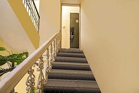 Super Hotel Supreet Inn