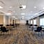 Holiday Inn Express & Suites Kansas City KU Medical Center By IHG
